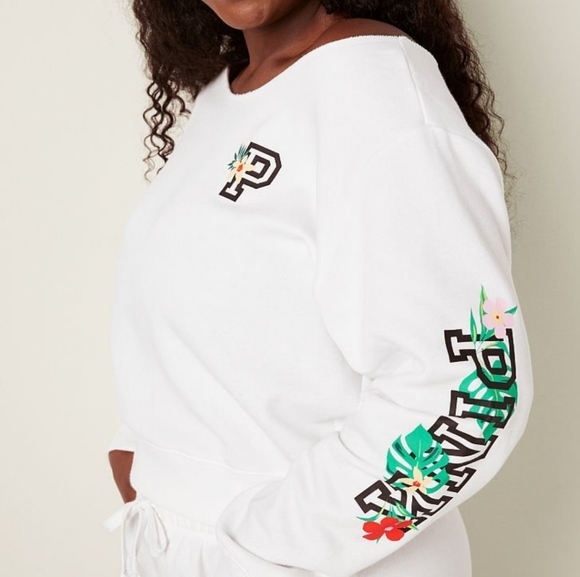 VS PINK NWT large floral set - Picture 4 of 4